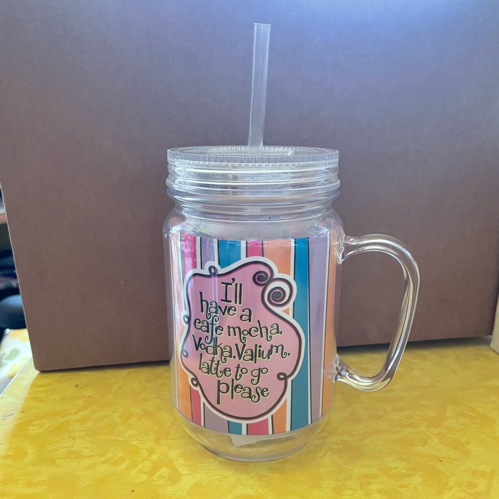 ☕️🍷Large Plastic Jar reusable cup